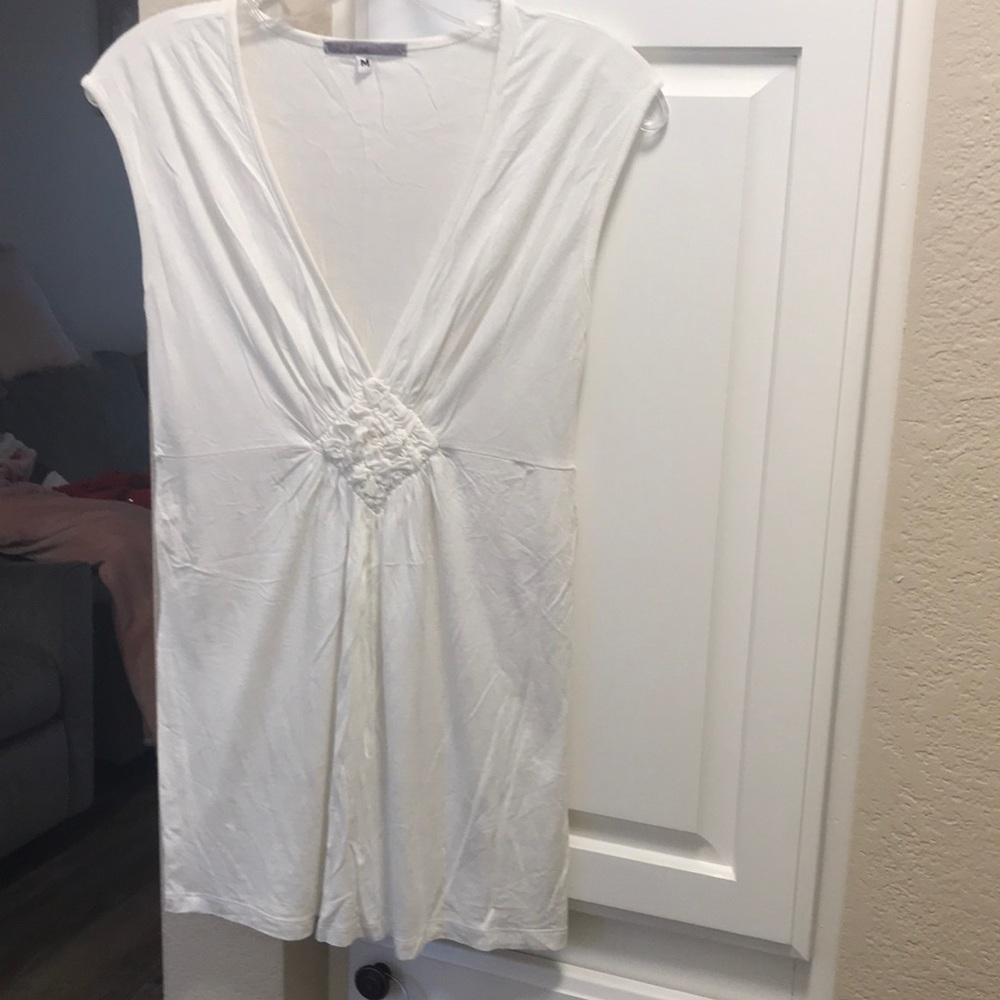 3 for $15 🦋🦋 Julie’s Closet cream dressy tunic tank